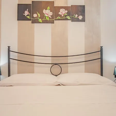 Il Cielo In Stanza - Italian Homing Apartmán Manerba del Garda